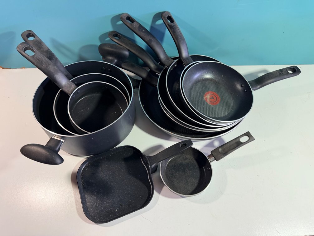 Nonstick Cookware Assortment