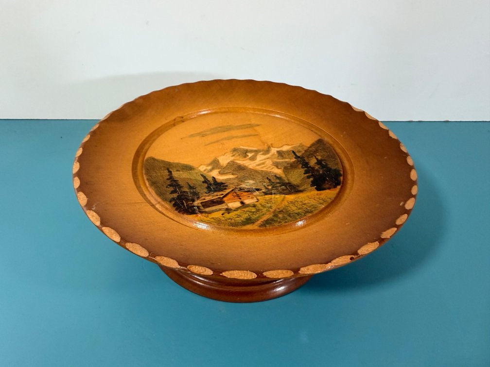 Vintage Swiss Musical Wooden Plate / Reuge Movement (Holiday in Switzerland)