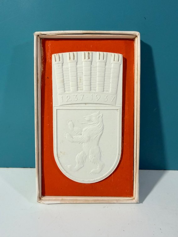 1937 Berlin 700th Anniversary Commemorative Porcelain Plaque