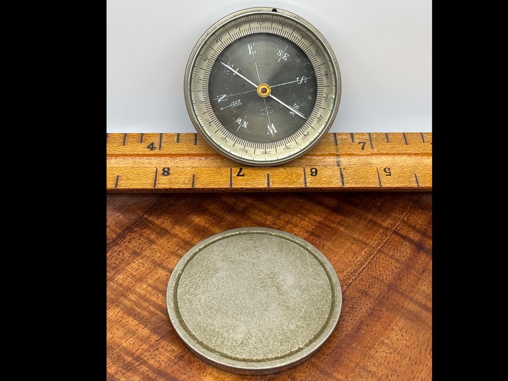 Made in France Pocket Compass