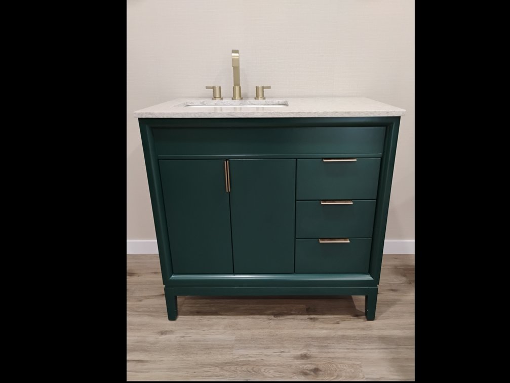 Kahale Cabinets & Design Vanity