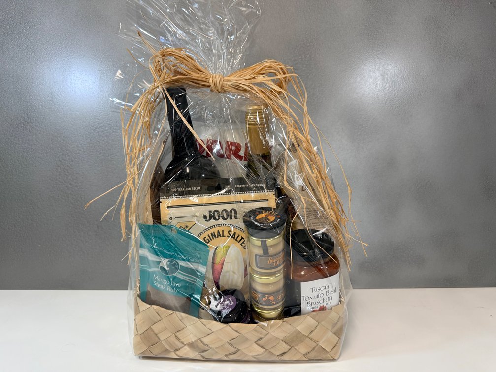 Wine Shop Gift Basket