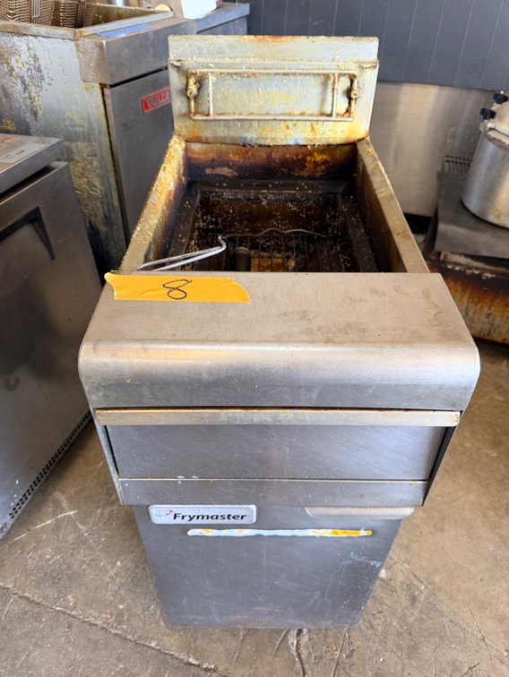 Frymaster Commercial Deep Fryer – Needs Cleaning