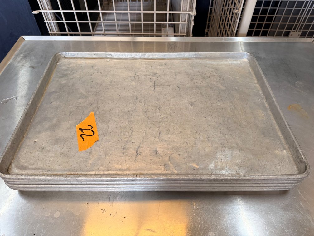 (X's 6) 25" x 17" Sheet Pans