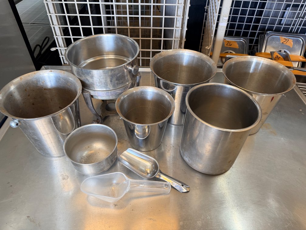Mixed Lot of Stainless Steel Wine Chillers & Ice Scoops