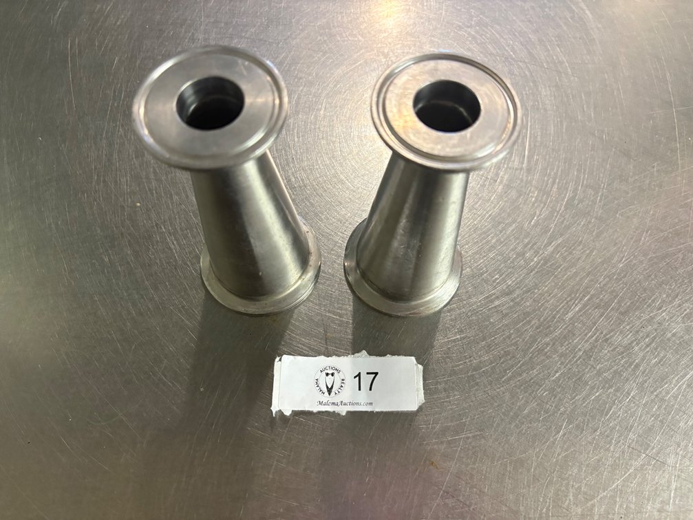 Lot of two tri-clamp Reducers