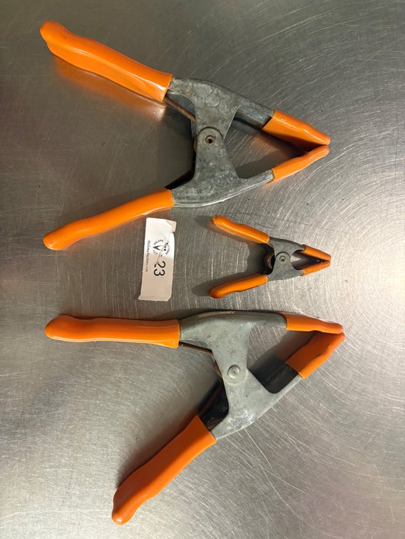 Lot of 3 clamps