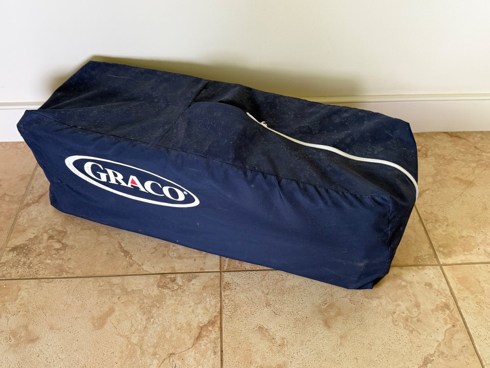 Graco Foldable Play Yard (in Carry Bag)
