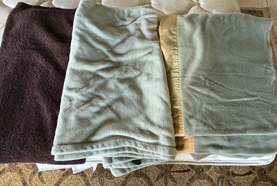 3 Blankets