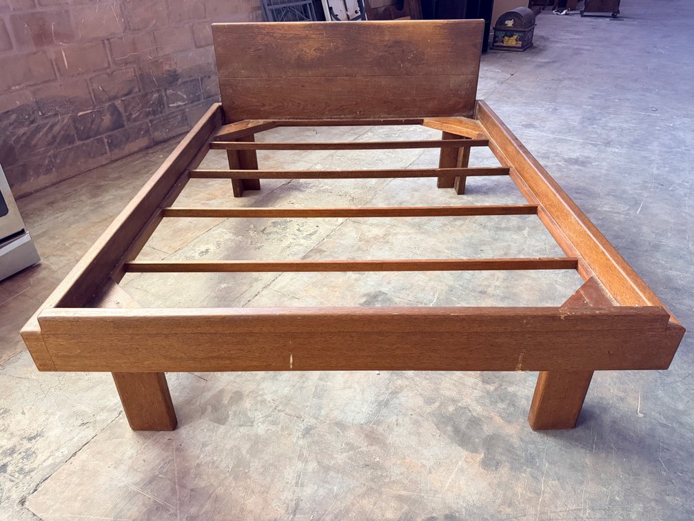 Queen Size Wooden Bed Frame with Headboard