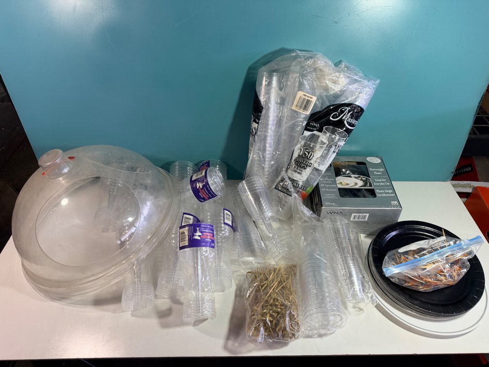 Disposable Food Service Supplies Assortment