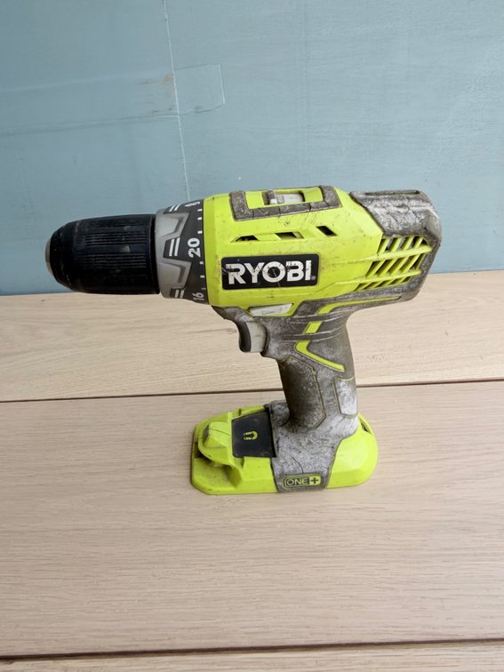 Ryobi 18V Cordless Driver Model P208B