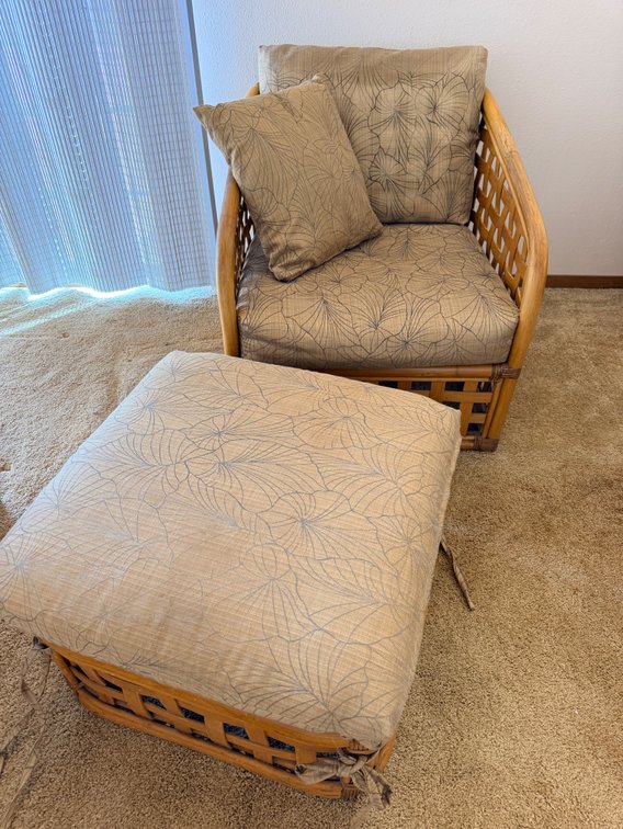 Rattan Lounge Chair with Ottoman