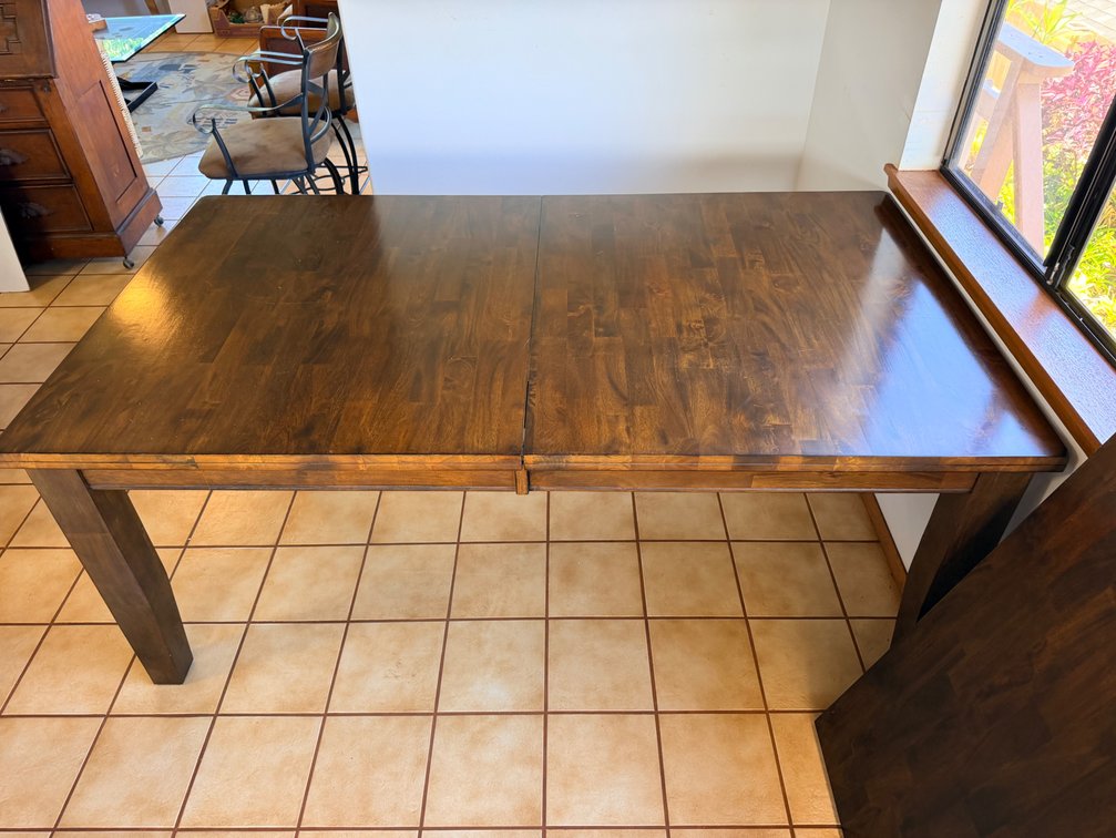 Dining Table with Leaf Extension