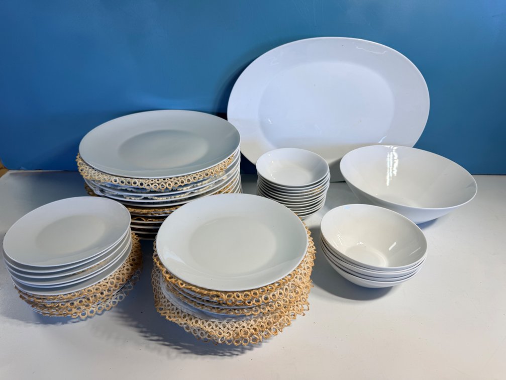 Rosenthal Germany Dinnerware Set