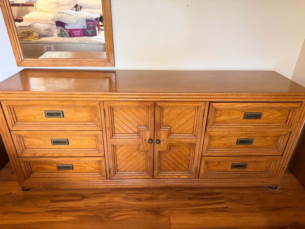 Wood Dresser