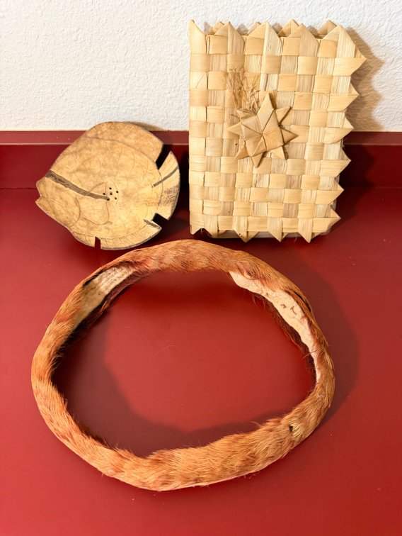 Natural Fiber, Headdress & Decorative Pieces