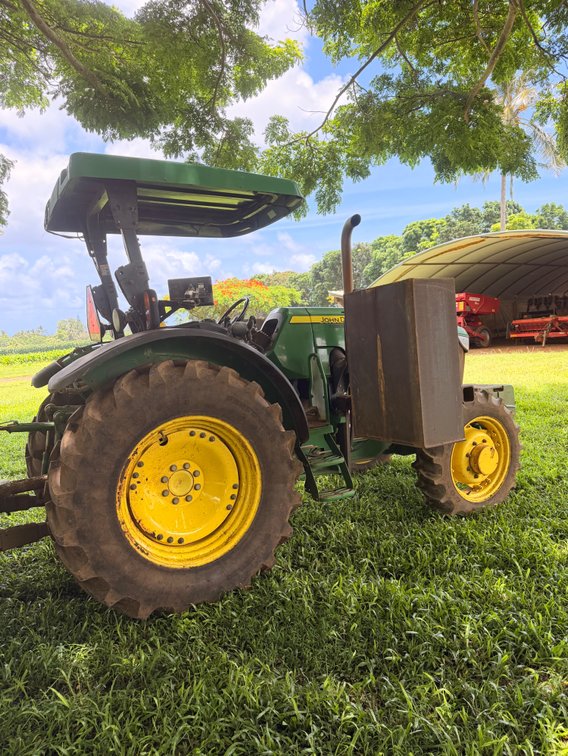 John Deere 5100M Utility Tractor with Canopy