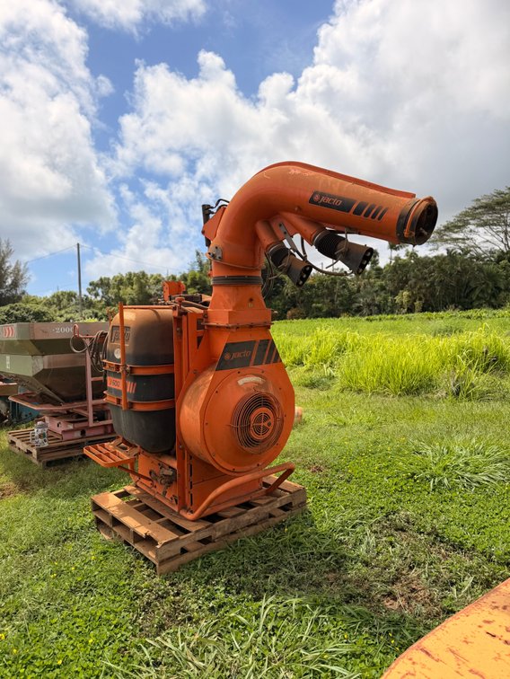 Jacto J600 3-Point Air Blast Orchard Sprayer