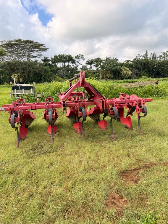 Grimme GH 4 Model 9400 Four-Row Hilling Cultivator