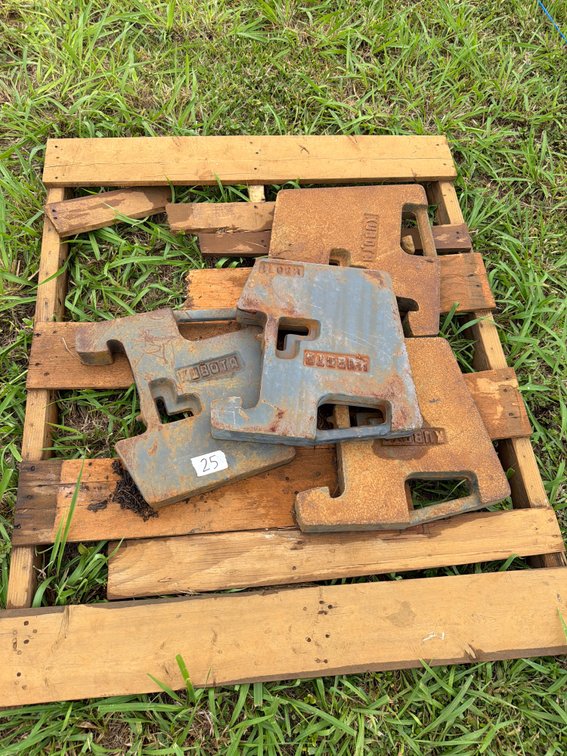 (X's 4) Kubota Front Tractor Counterweights
