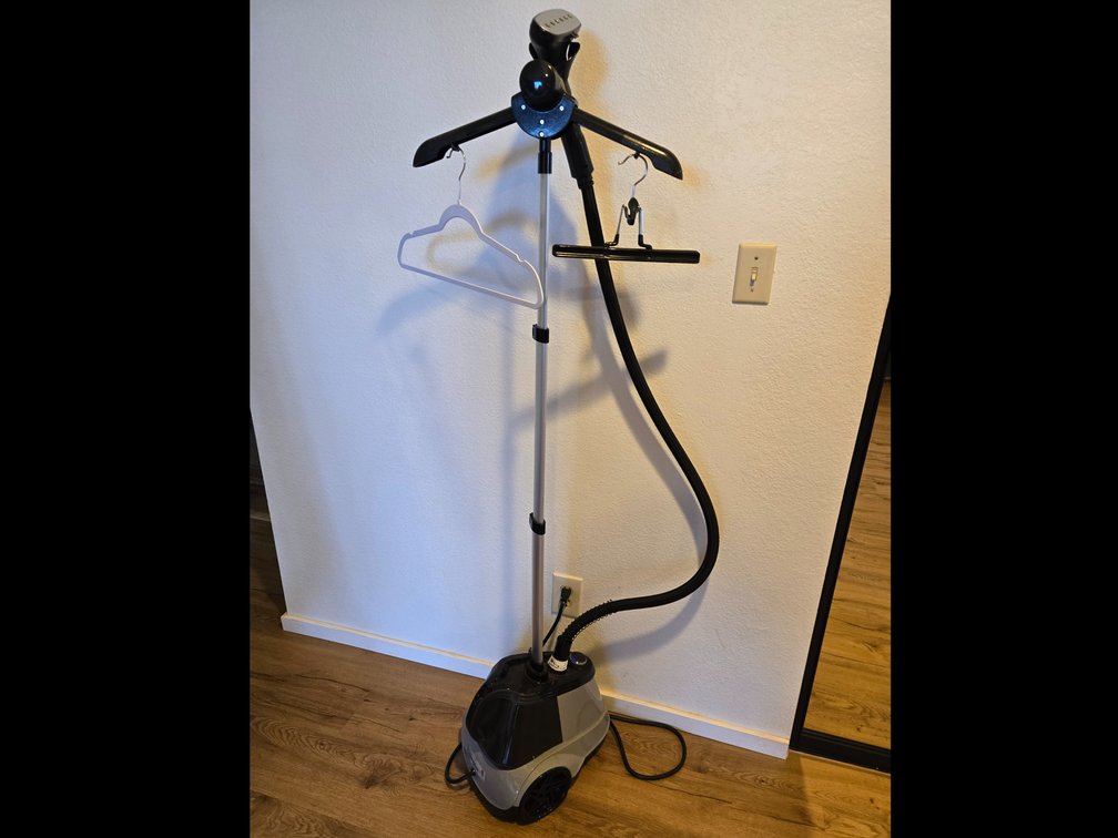 Clothes Steamer