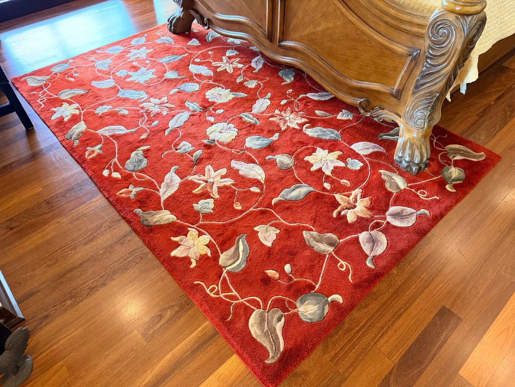 Emerald Collection Area Rug – Ruby All Over Floral Vine Design 53" x 83"