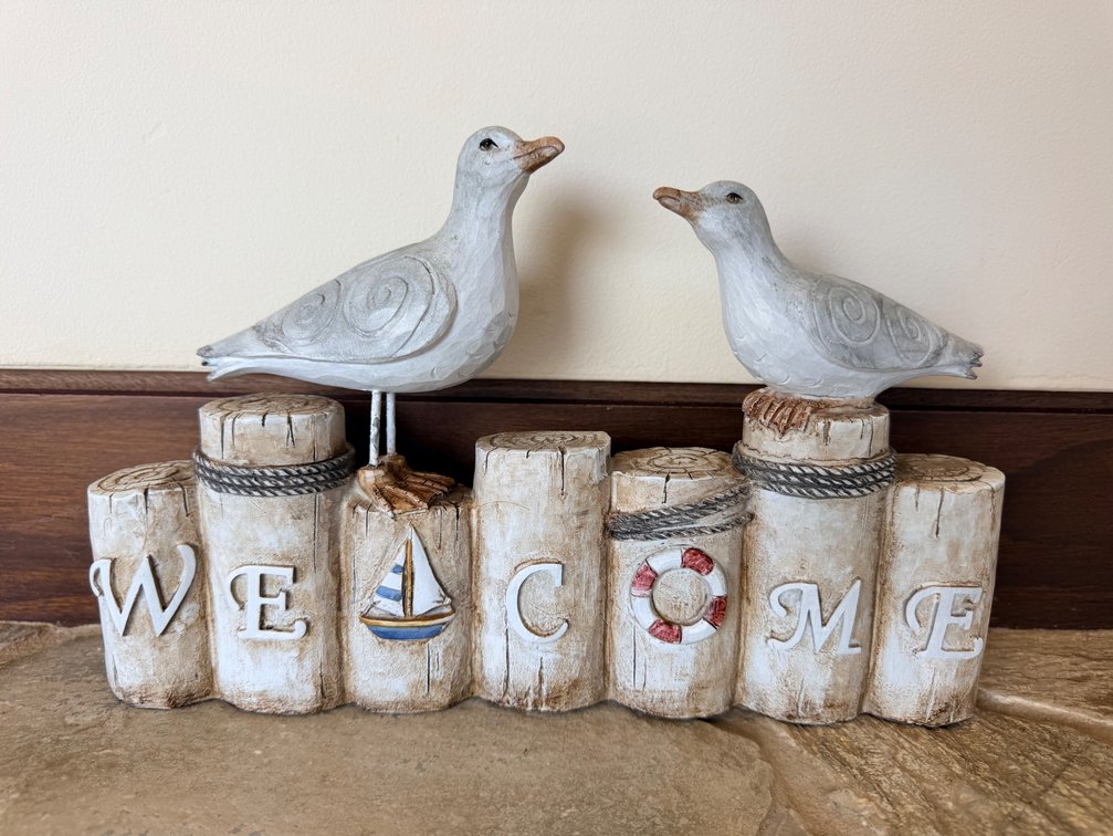 Coastal "Welcome" Seagull Decorative Sign