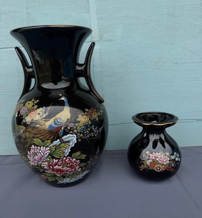 Japan Black Decorative Vases