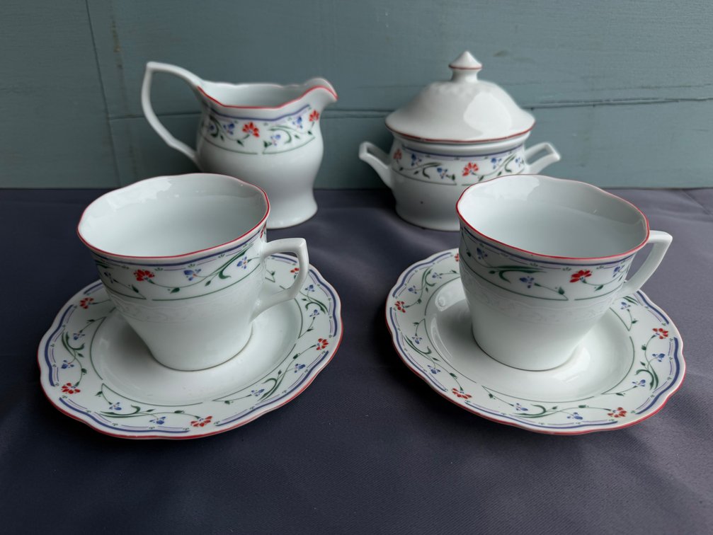 Gibson Teacups and Serving Set