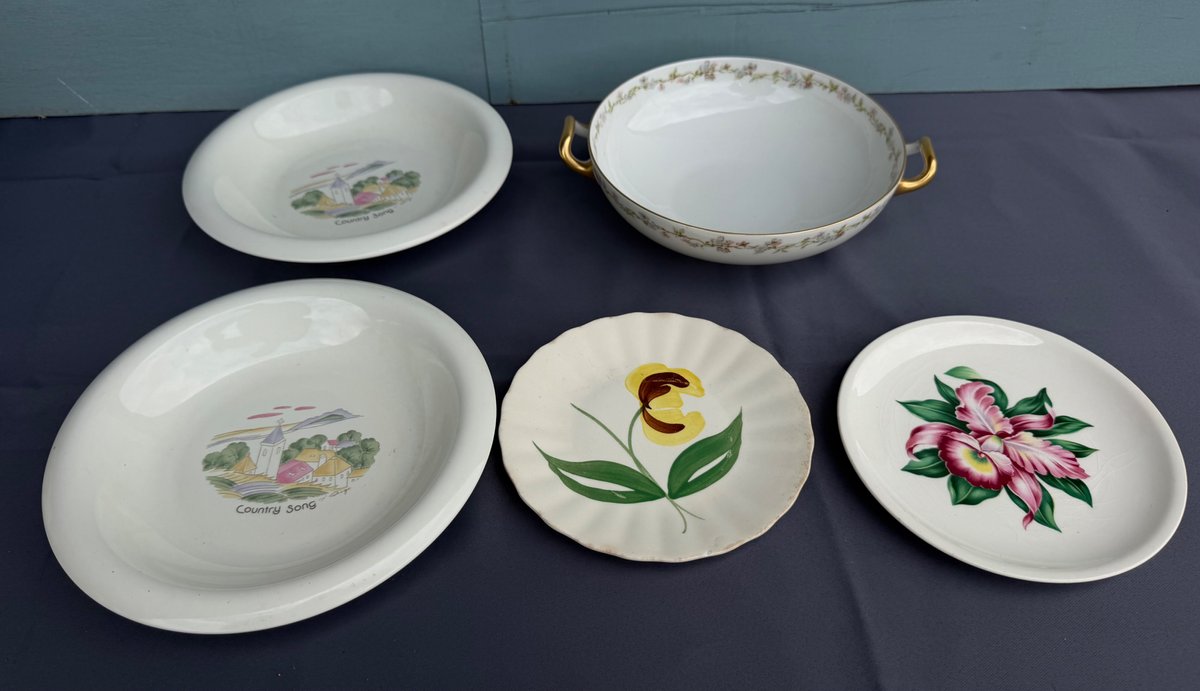 Assorted Collectible Plates