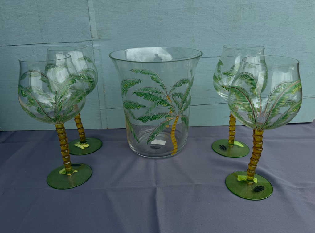 Wine Things Coordinating Drink Set