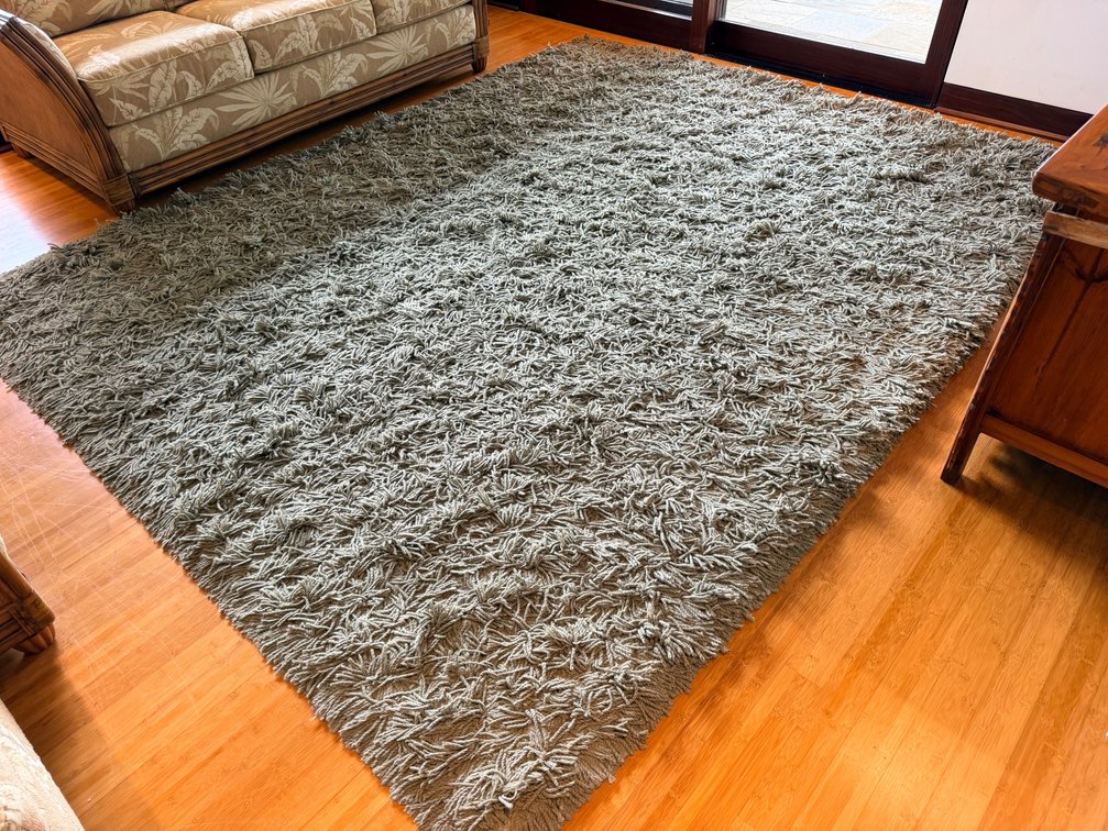 Oversized Gray Shag Area Rug – 10'5" x 8'3"