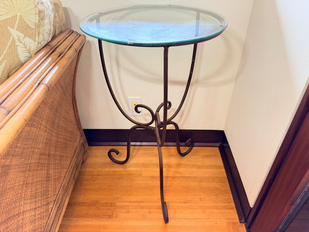 Round Glass Top Metal Accent Table