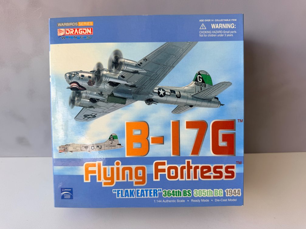 Dragon Wings Warbirds Series 1:144 B-17G Flying Fortress "Flak Eater" 364th BS 305th BG 1944 Die-Cast Model