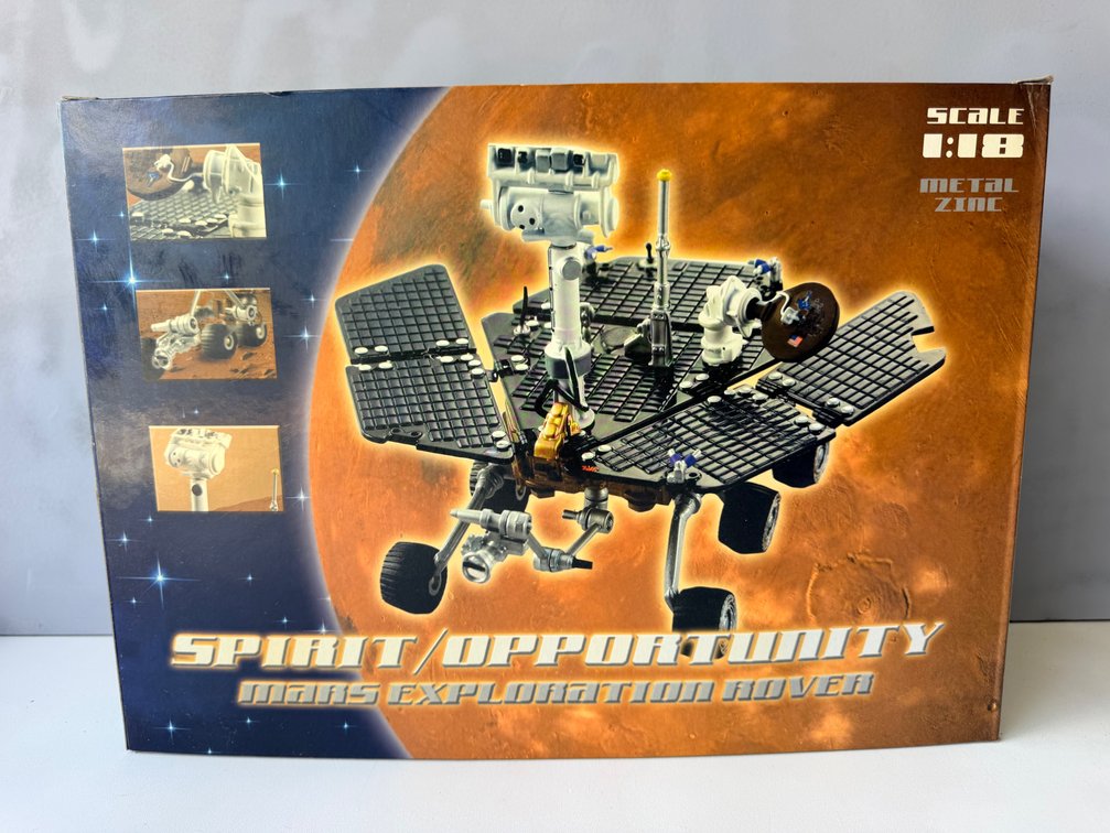 1:18 Scale Spirit/Opportunity Mars Exploration Rover Die-Cast Model