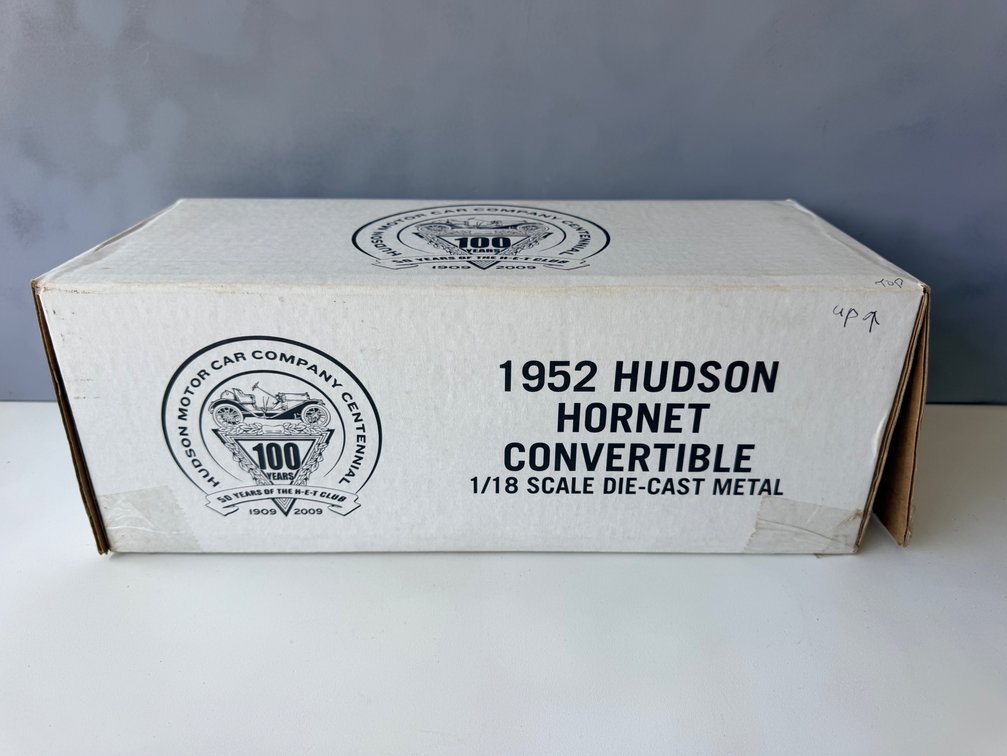 1952 Hudson Hornet Convertible 1:18 Scale Die-Cast Model in Centennial Collector Box