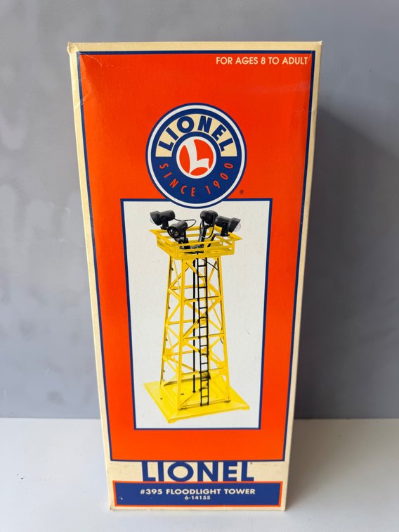 Lionel No. 395 Floodlight Tower with Original Box