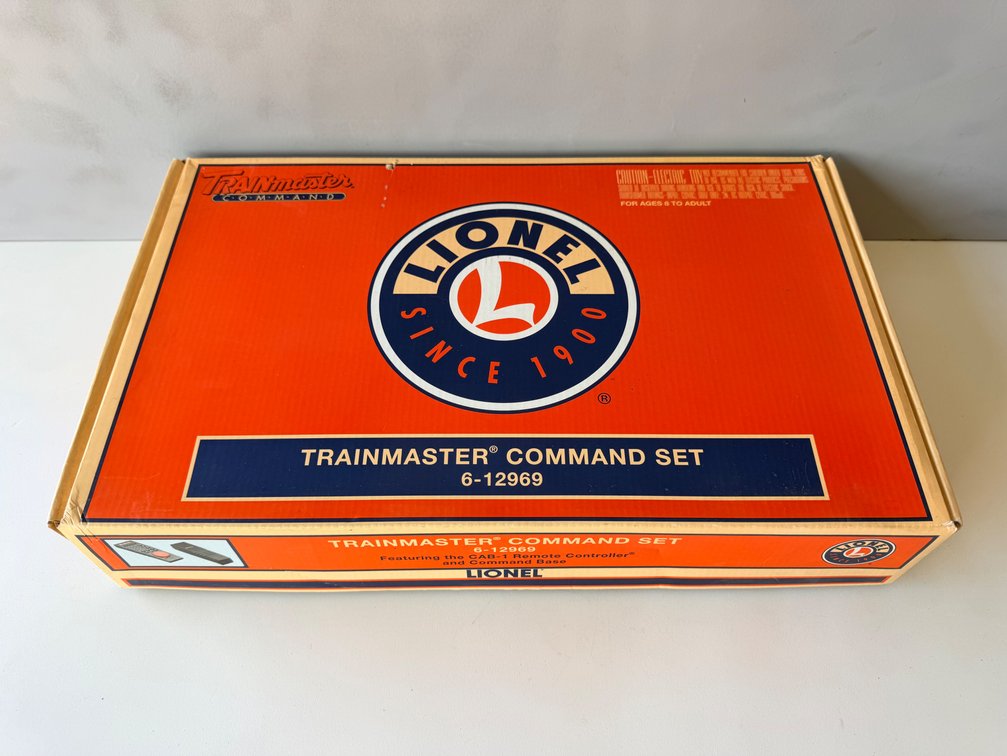 Lionel TrainMaster Command Set TMCC 6-12969 with CAB-1 Remote & Command Base