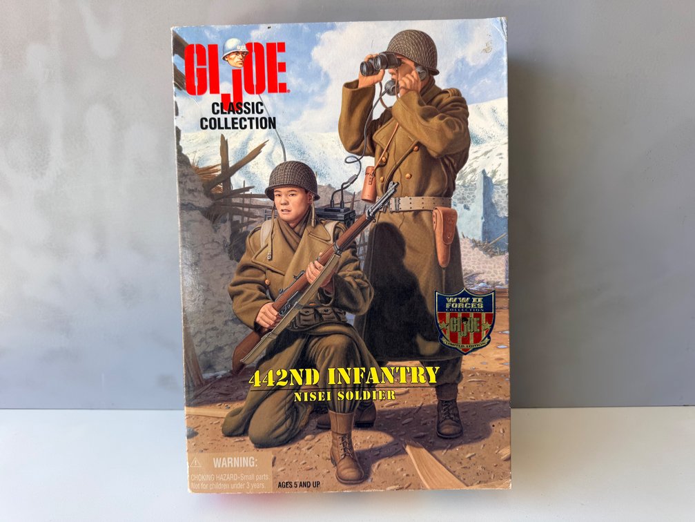 Hasbro G.I. Joe Classic Collection WWII Forces 442nd Infantry Nisei Soldier Limited Edition