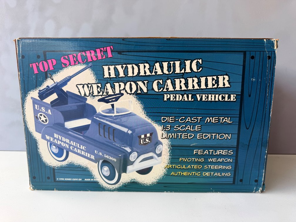 Xonex Hydraulic Weapon Carrier Pedal Vehicle Limited Edition 1:3 Scale Die-Cast Metal Model