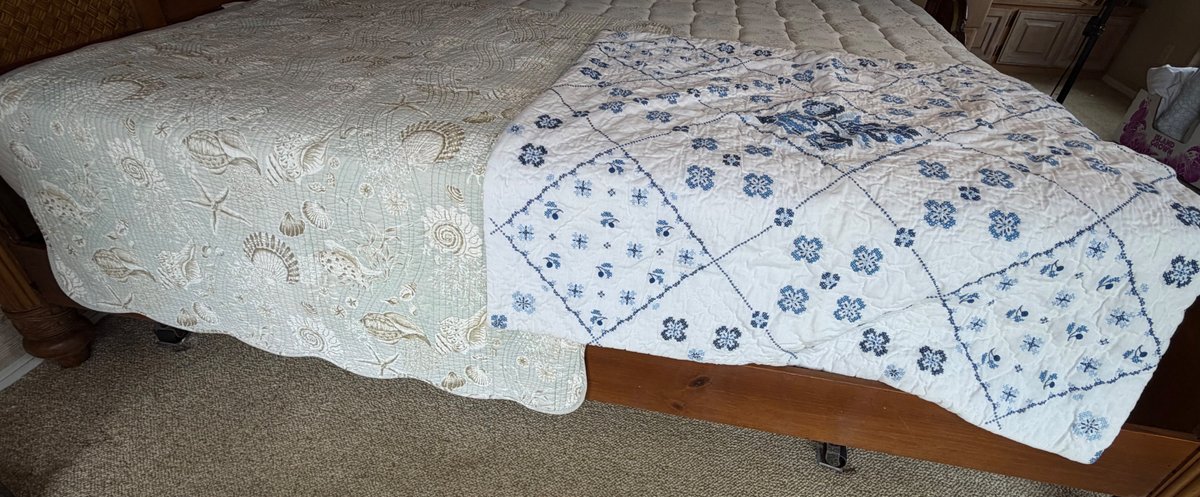 (X's 2) Unique Blankets