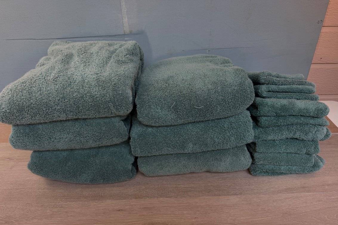 Green Bath Towel Set