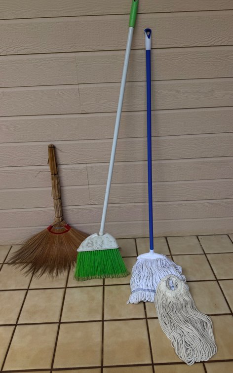 Floor Cleaning Tools
