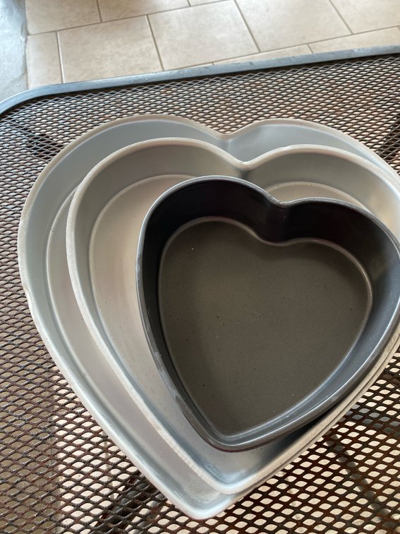 (X's 3) Tier Heart Shape Cake Pans