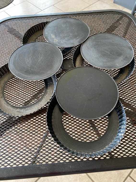 (X's 4) 9" Tart Pans