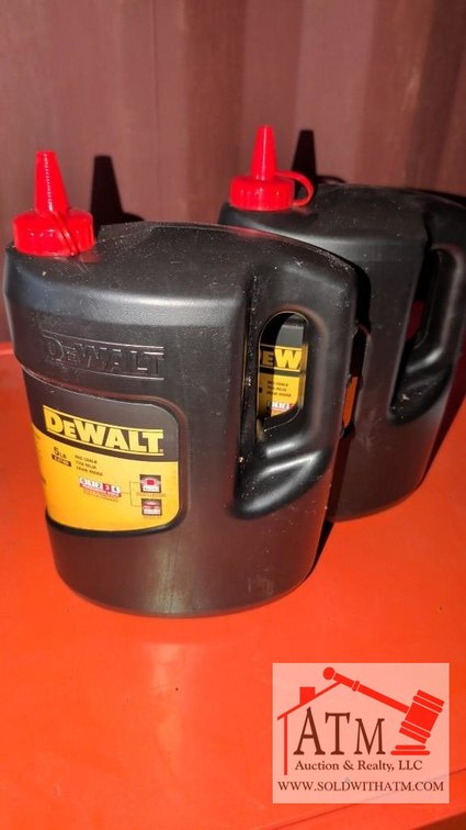(2) 5 Lb Container DeWalt - Red Chalk