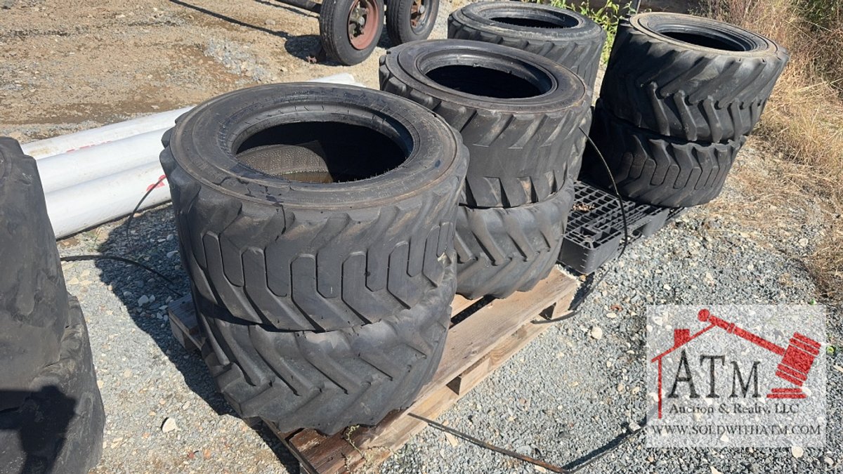 (4) Skidsteer Tires