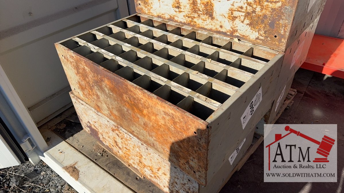 Bolt Bin
