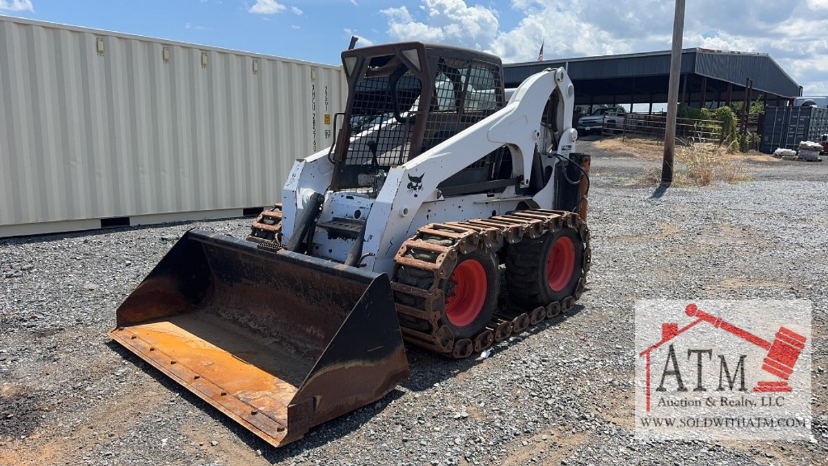 2007 Bobcat S300 Loader w/ Steel Tracks